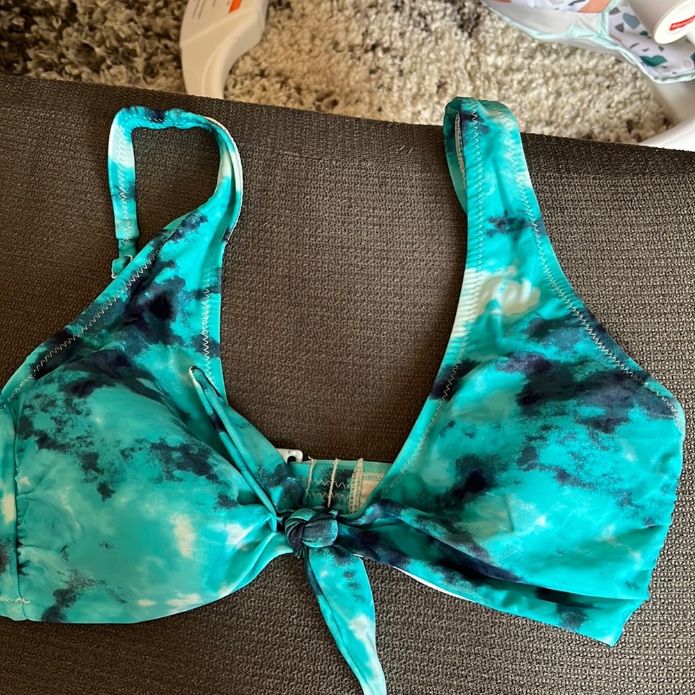 Bikini top